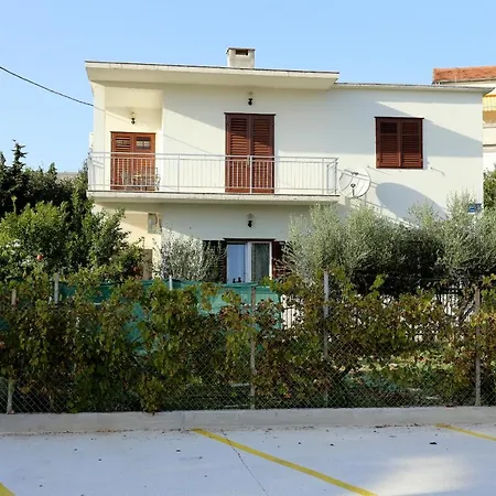 Daire With Parking Space - 10337 Trogir