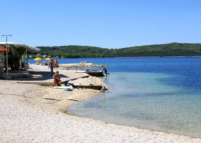 Lejlighed Apartments With Parking Space Trogir - 10337 Trogir